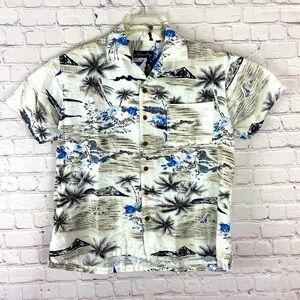 MILANO BAY Men's White Floral Hawaiian Button Down Shirt. Size: LARGE